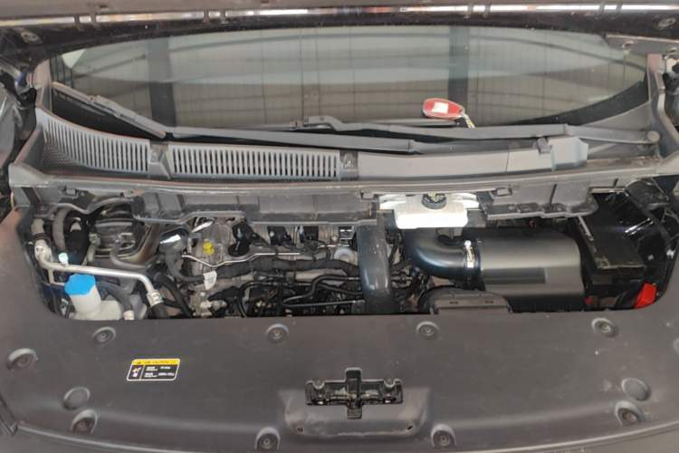 Used Hongqi HQ9 2023 2.0T Smart Connect Flagship Edition Engine Bay