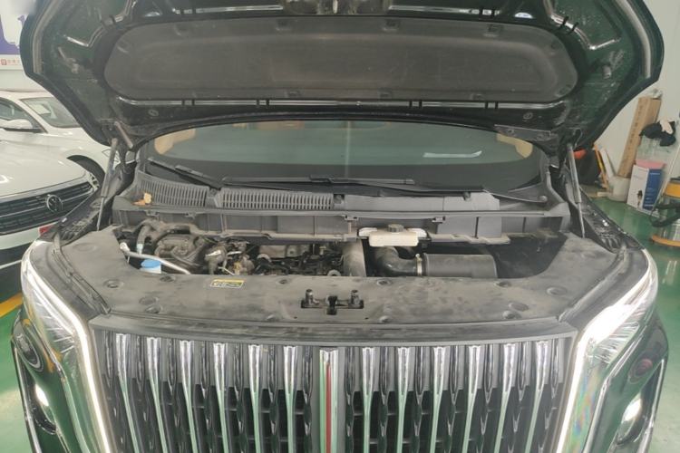 Used Hongqi HQ9 2023 2.0T Smart Connect Flagship Edition Engine Bay