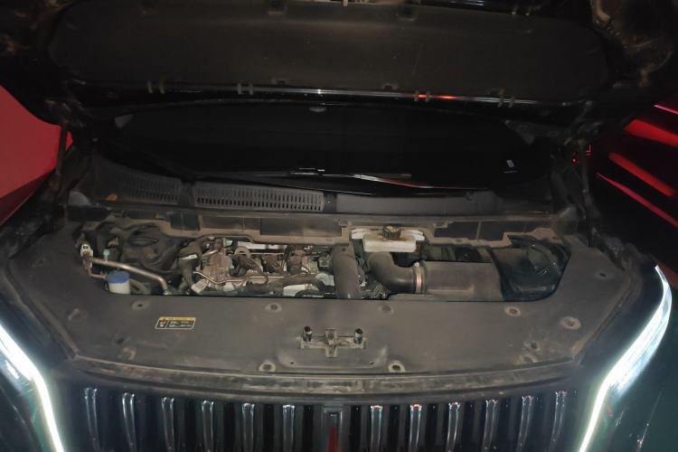 Used Hongqi HQ9 2023 2.0T Smart Connect Flagship Edition Engine Bay