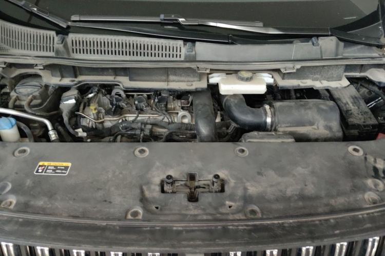 Used Hongqi HQ9 2023 2.0T Smart Connect Flagship Edition Engine Bay