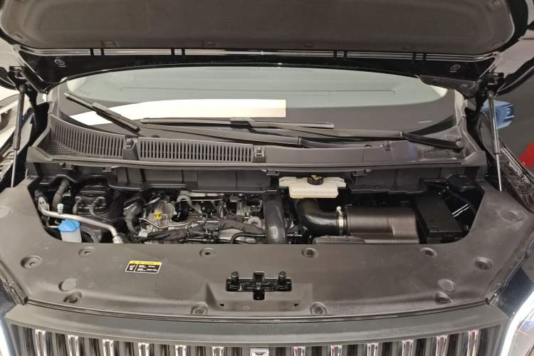 Used Hongqi HQ9 2023 2.0T Smart Connect Flagship Edition Engine Bay