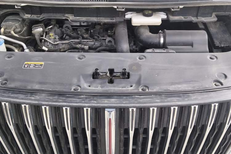 Used Hongqi HQ9 2023 2.0T Smart Connect Flagship Edition Engine Bay