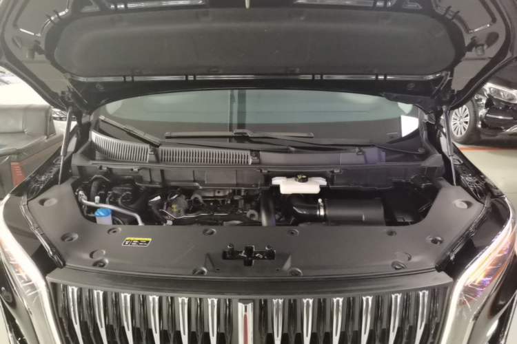 Used Hongqi HQ9 2023 2.0T Smart Connect Flagship Edition Engine Bay