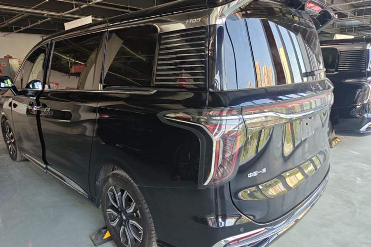 Used Hongqi HQ9 2023 2.0T Smart Connect Flagship Edition Exterior 2