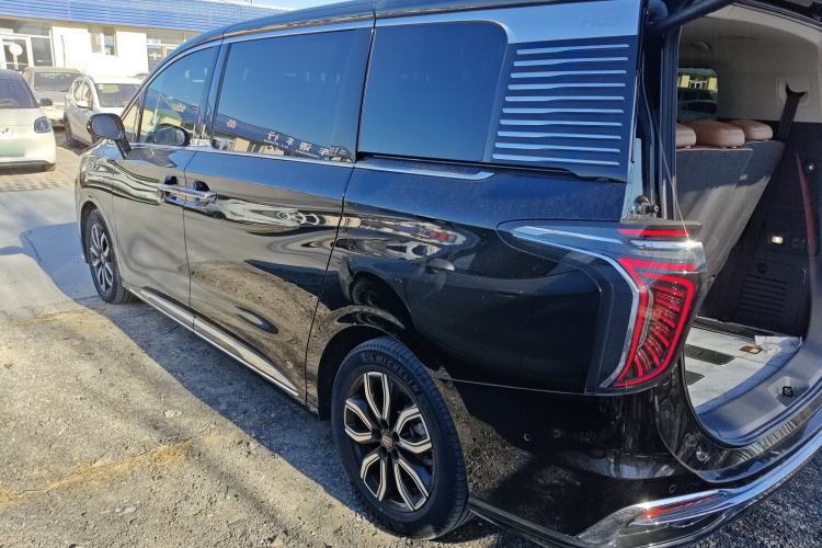 Used Hongqi HQ9 2023 2.0T Smart Connect Flagship Edition Exterior 3