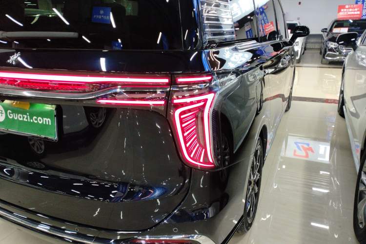 Used Hongqi HQ9 2023 2.0T Smart Connect Flagship Edition Exterior 3