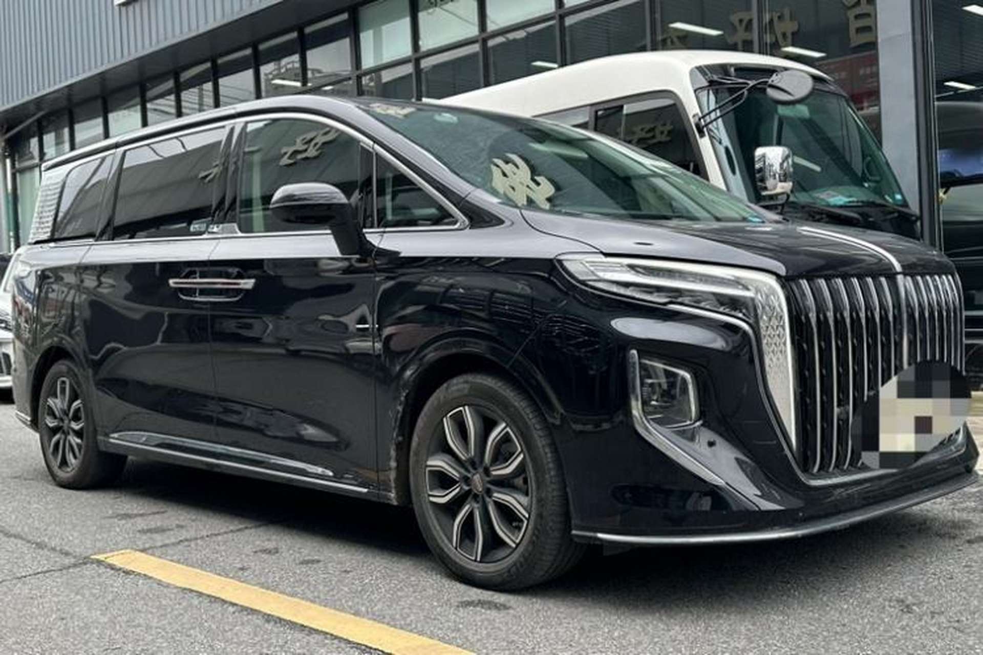Used Hongqi HQ9 2023 2.0T Smart Connect Flagship Edition Exterior 4