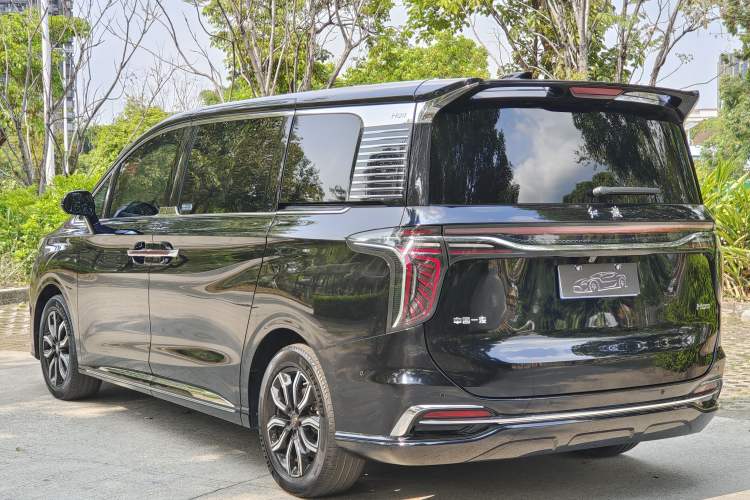 Used Hongqi HQ9 2023 2.0T Smart Connect Flagship Edition Exterior 9