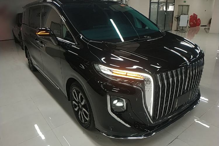 Used Hongqi HQ9 2023 2.0T Smart Connect Flagship Edition Front Right 45 Deg