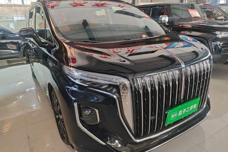 Used Hongqi HQ9 2023 2.0T Smart Connect Flagship Edition Front Right 45 Deg