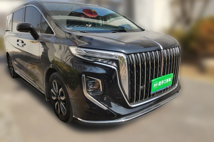 Used Hongqi HQ9 2023 2.0T Smart Connect Flagship Edition Front Right 45 Deg