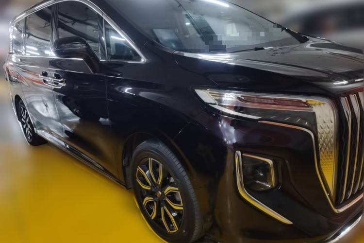 Used Hongqi HQ9 2023 2.0T Smart Connect Flagship Edition Front Right 45 Deg