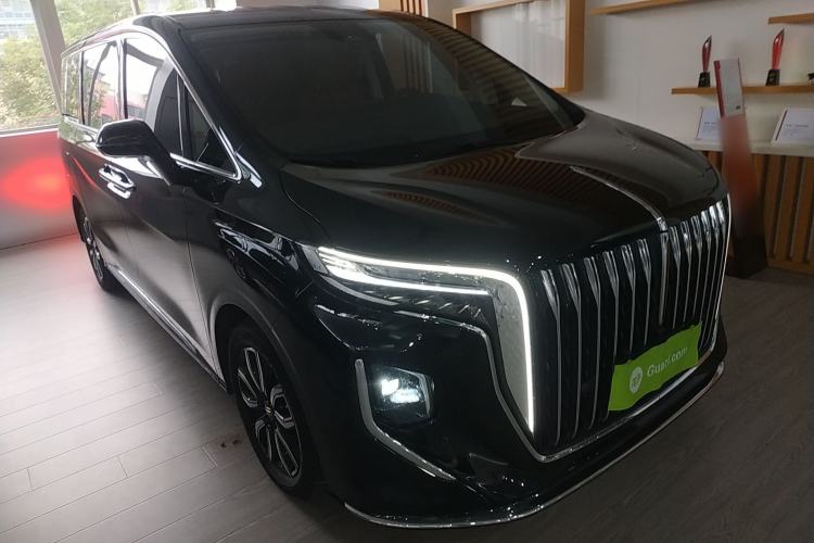 Used Hongqi HQ9 2023 2.0T Smart Connect Flagship Edition Front Right 45 Deg