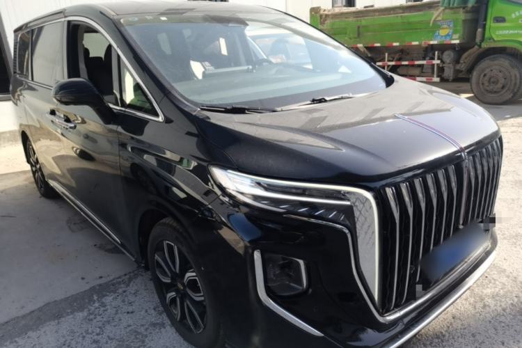 Used Hongqi HQ9 2023 2.0T Smart Connect Flagship Edition Front Right 45 Deg