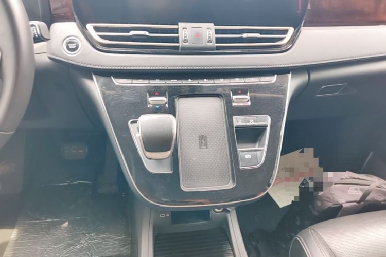 Used Hongqi HQ9 2023 2.0T Smart Connect Flagship Edition Gear Lever