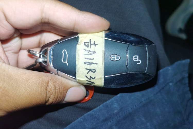 Used Hongqi HQ9 2023 2.0T Smart Connect Flagship Edition Interior 1
