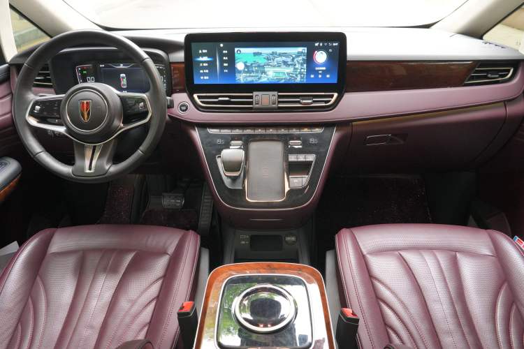 Used Hongqi HQ9 2023 2.0T Smart Connect Flagship Edition Interior 1