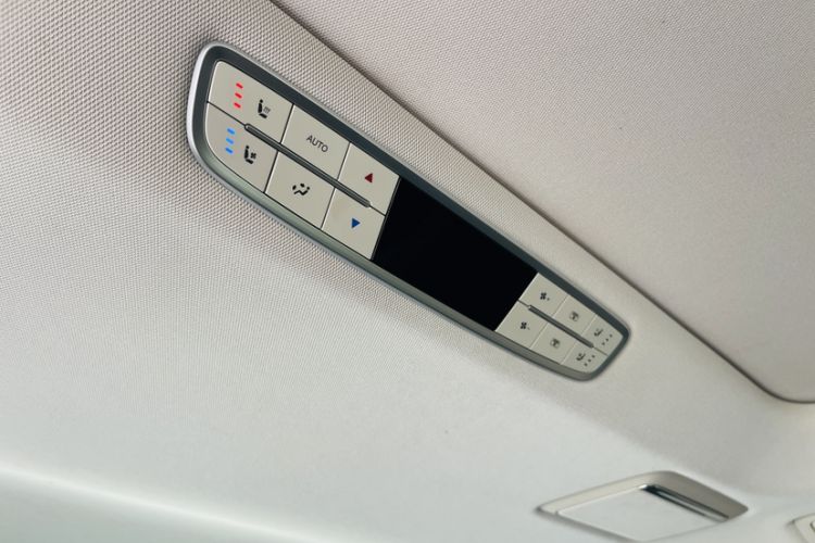 Used Hongqi HQ9 2023 2.0T Smart Connect Flagship Edition Interior 10