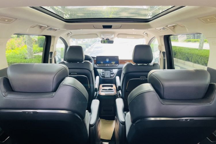 Used Hongqi HQ9 2023 2.0T Smart Connect Flagship Edition Interior 10