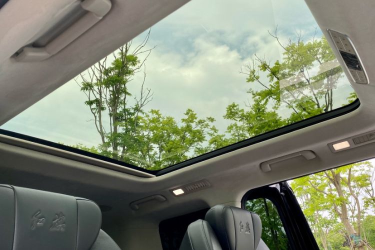 Used Hongqi HQ9 2023 2.0T Smart Connect Flagship Edition Interior 10