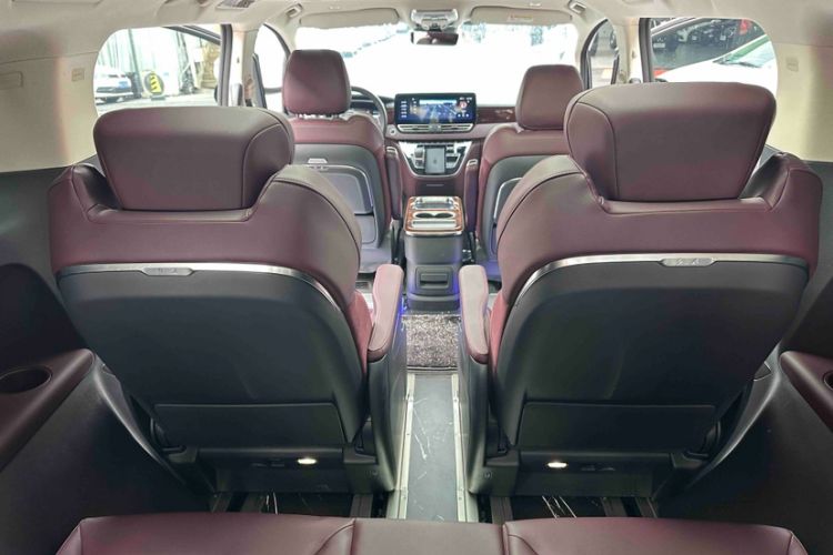 Used Hongqi HQ9 2023 2.0T Smart Connect Flagship Edition Interior 12