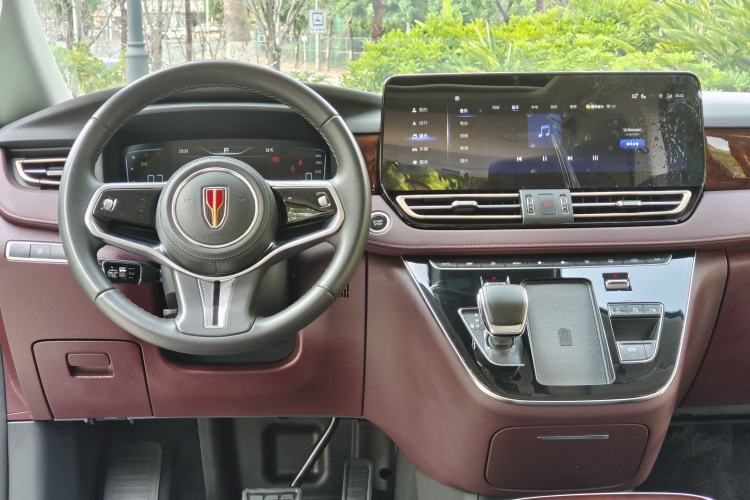 Used Hongqi HQ9 2023 2.0T Smart Connect Flagship Edition Interior 12