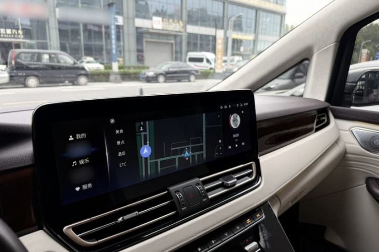 Used Hongqi HQ9 2023 2.0T Smart Connect Flagship Edition Interior 14
