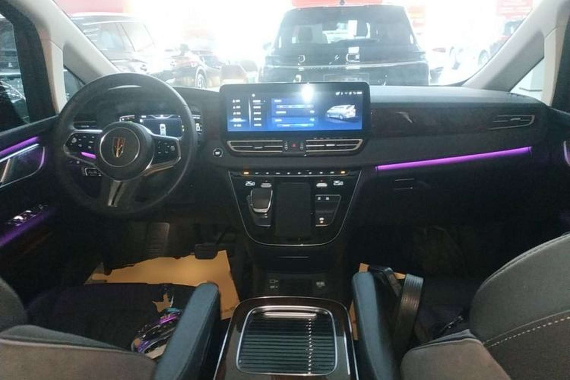 Used Hongqi HQ9 2023 2.0T Smart Connect Flagship Edition Interior 2