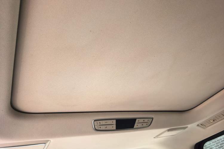 Used Hongqi HQ9 2023 2.0T Smart Connect Flagship Edition Interior 2