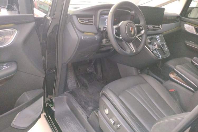 Used Hongqi HQ9 2023 2.0T Smart Connect Flagship Edition Interior 2