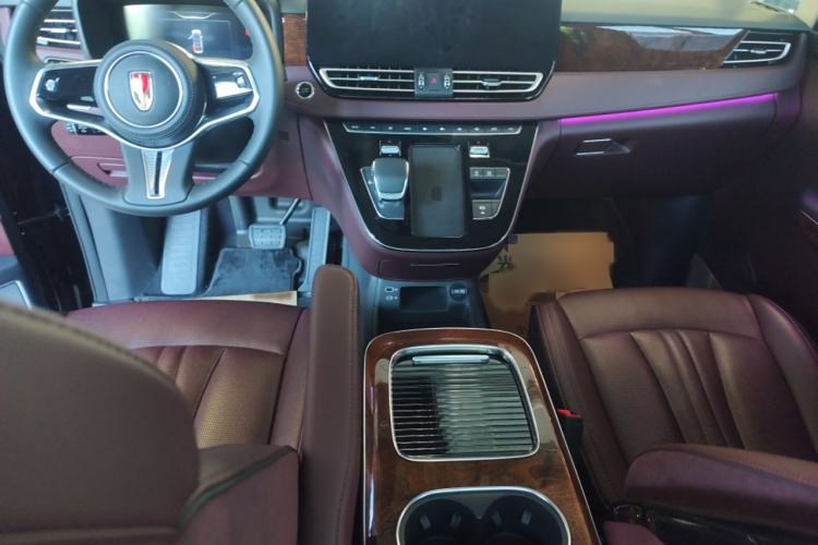 Used Hongqi HQ9 2023 2.0T Smart Connect Flagship Edition Interior 3