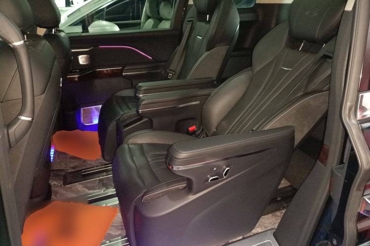 Used Hongqi HQ9 2023 2.0T Smart Connect Flagship Edition Interior 4