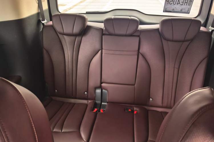 Used Hongqi HQ9 2023 2.0T Smart Connect Flagship Edition Interior 4