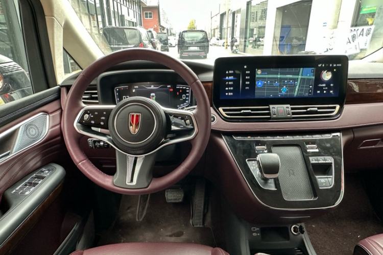 Used Hongqi HQ9 2023 2.0T Smart Connect Flagship Edition Interior 4