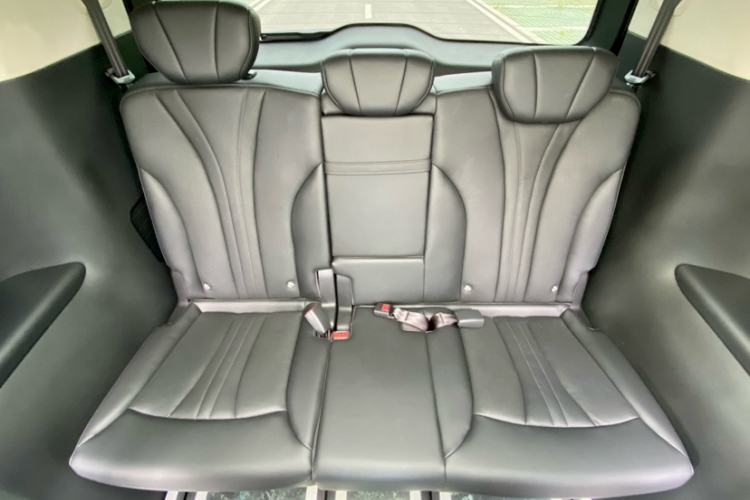 Used Hongqi HQ9 2023 2.0T Smart Connect Flagship Edition Interior 4