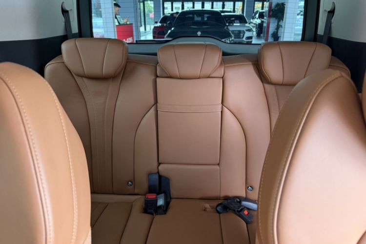 Used Hongqi HQ9 2023 2.0T Smart Connect Flagship Edition Interior 5