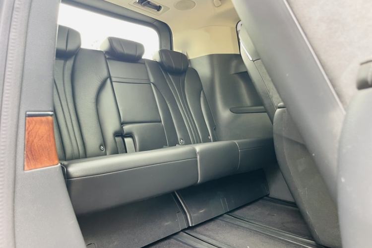 Used Hongqi HQ9 2023 2.0T Smart Connect Flagship Edition Interior 6