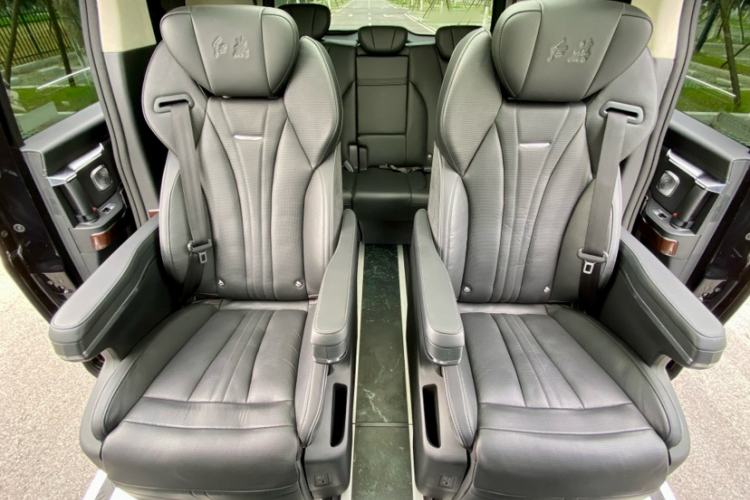 Used Hongqi HQ9 2023 2.0T Smart Connect Flagship Edition Interior 6