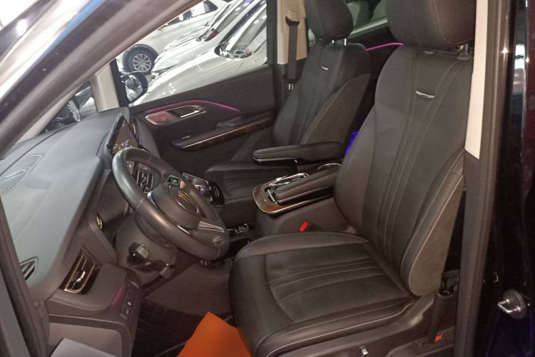 Used Hongqi HQ9 2023 2.0T Smart Connect Flagship Edition Left Front Seat