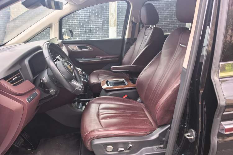Used Hongqi HQ9 2023 2.0T Smart Connect Flagship Edition Left Front Seat