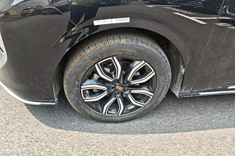 Used Hongqi HQ9 2023 2.0T Smart Connect Flagship Edition Left Front Wheel Hub
