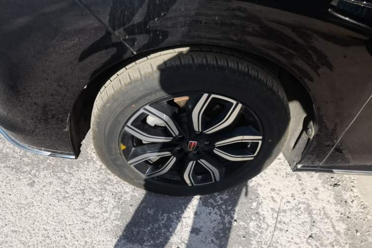 Used Hongqi HQ9 2023 2.0T Smart Connect Flagship Edition Left Front Wheel Hub