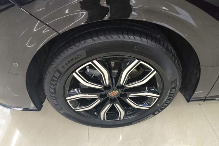 Used Hongqi HQ9 2023 2.0T Smart Connect Flagship Edition Left Front Wheel Hub