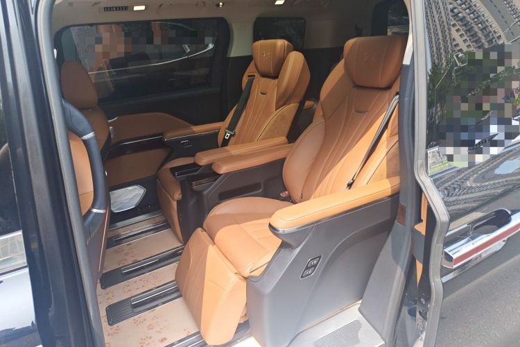 Used Hongqi HQ9 2023 2.0T Smart Connect Flagship Edition Left Rear Seat