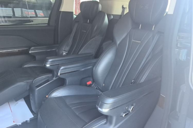 Used Hongqi HQ9 2023 2.0T Smart Connect Flagship Edition Left Rear Seat