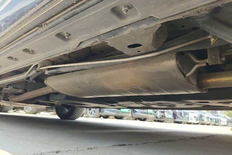 Used Hongqi HQ9 2023 2.0T Smart Connect Flagship Edition Left Side Sill