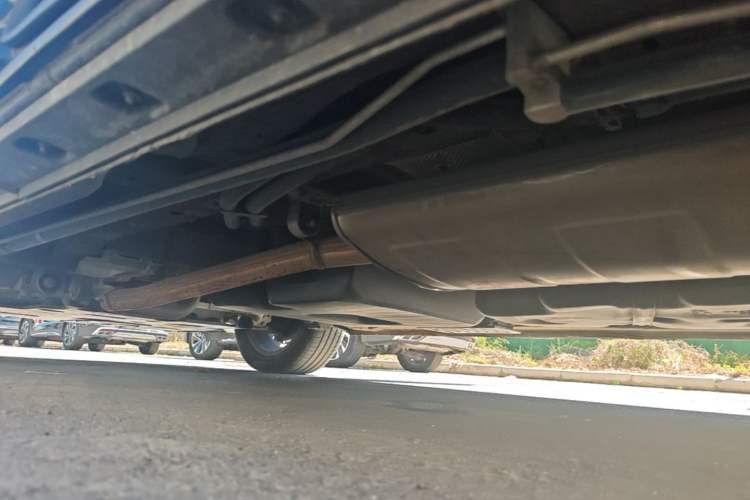 Used Hongqi HQ9 2023 2.0T Smart Connect Flagship Edition Left Side Sill