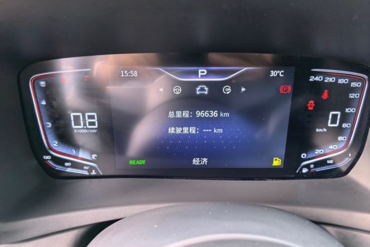 Used Hongqi HQ9 2023 2.0T Smart Connect Flagship Edition Odometer Close Up