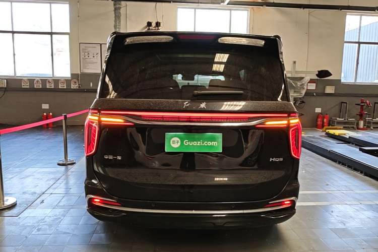 Used Hongqi HQ9 2023 2.0T Smart Connect Flagship Edition Rear