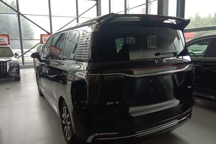 Used Hongqi HQ9 2023 2.0T Smart Connect Flagship Edition Rear Left 45 Deg